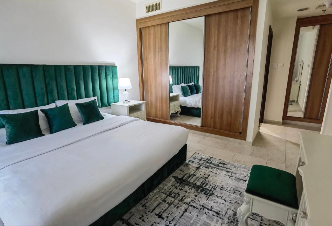 Serenity 3Br Palm View In Marina Apartment Dubai Exterior photo