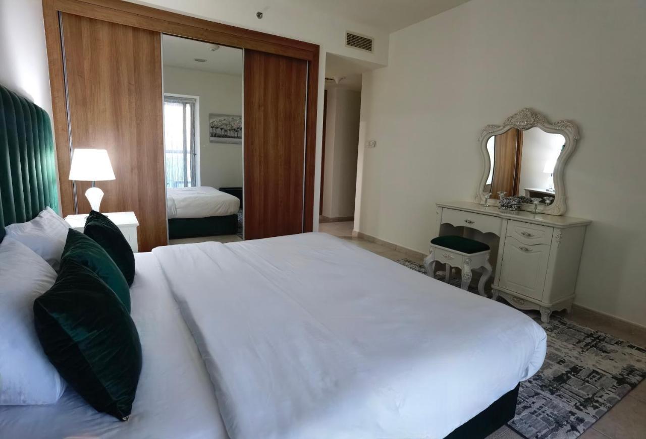 Serenity 3Br Palm View In Marina Apartment Dubai Exterior photo