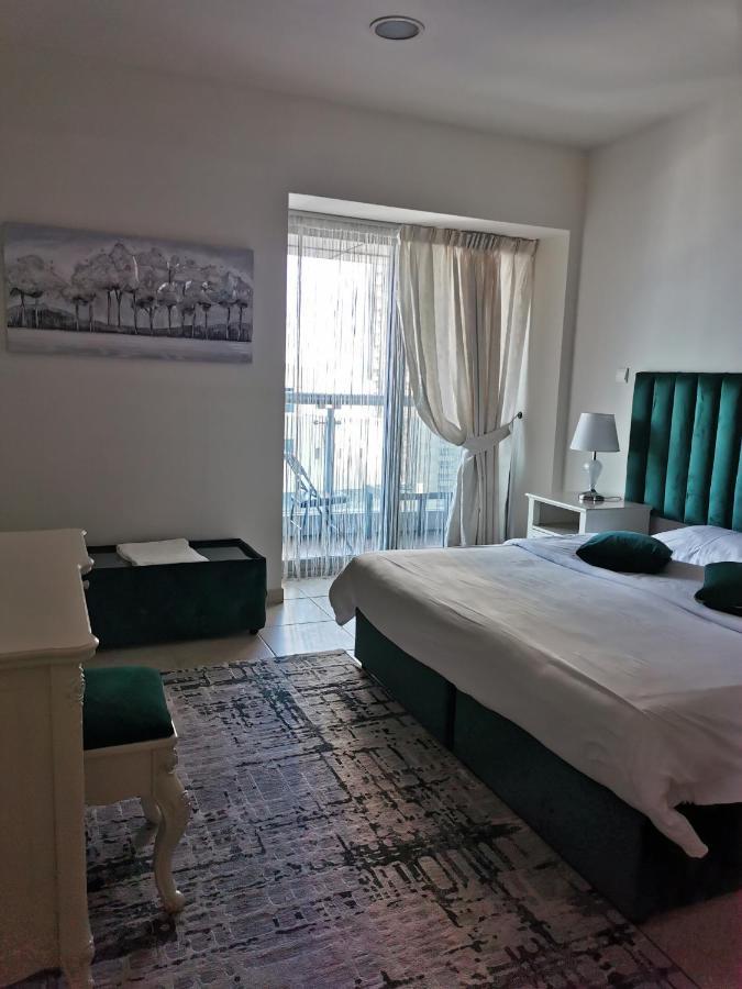 Serenity 3Br Palm View In Marina Apartment Dubai Exterior photo