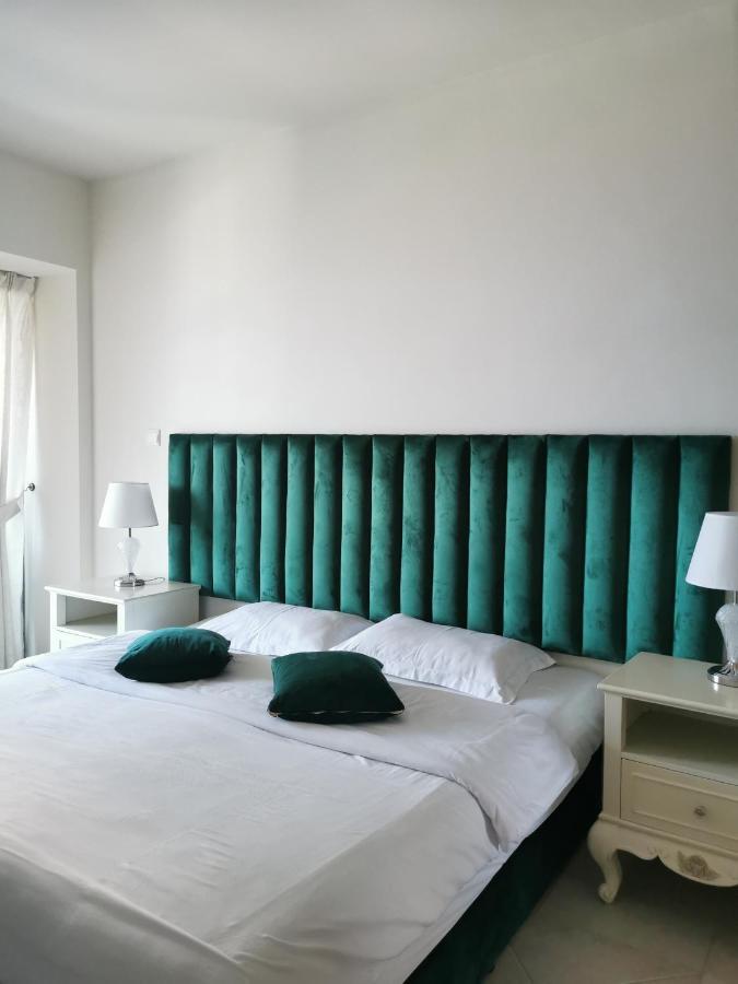 Serenity 3Br Palm View In Marina Apartment Dubai Exterior photo