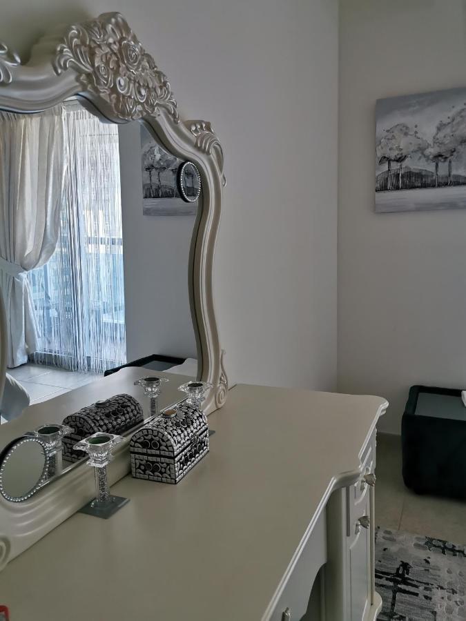Serenity 3Br Palm View In Marina Apartment Dubai Exterior photo